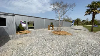 batiment du golf de pau vue de l exterieur, un projet accompagne par tokonoma agency AMO Bâtiments - Programme | AMO Rénovation énergétique | Expert d'Assuré